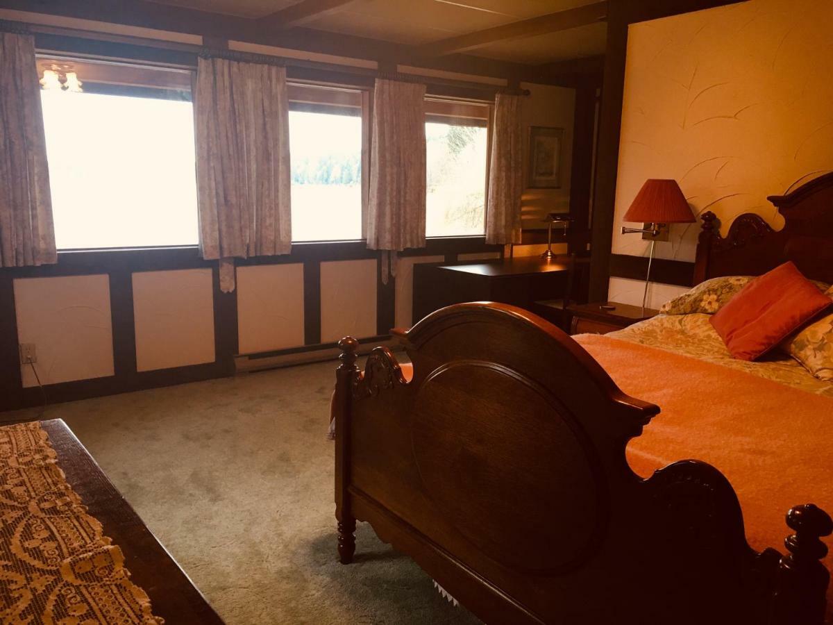 Oceanfront Suite Gibsons Exterior foto